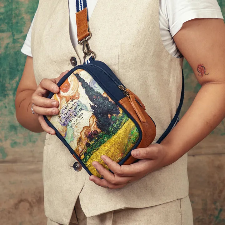 Crossbody bag features and product information